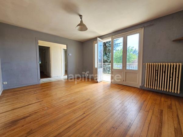 Maison à vendre 4 pièces avec jardin et garage PANISSIERES (42)