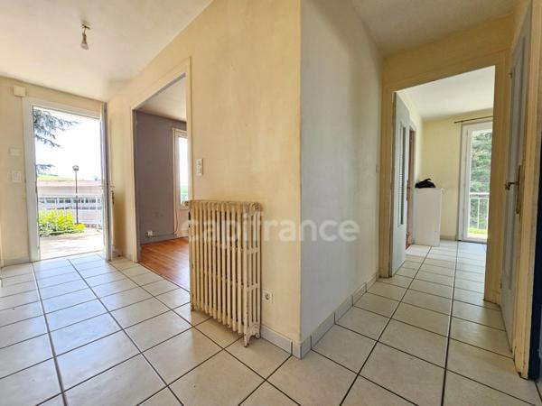 Maison à vendre 4 pièces avec jardin et garage PANISSIERES (42)