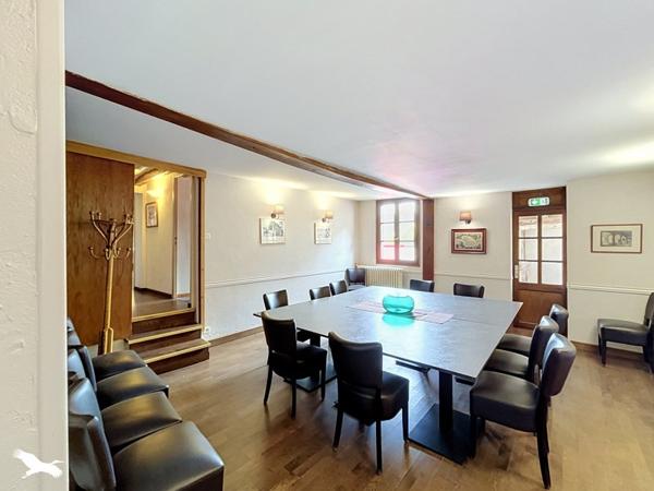 Immeuble 161 250 € Blois 496 m² DPE G