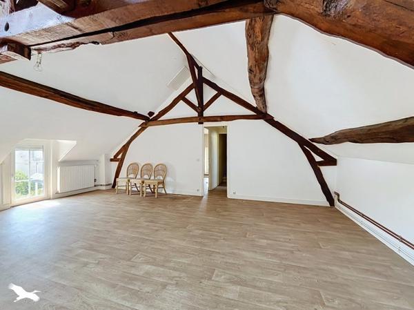 Immeuble 161 250 € Blois 496 m² DPE G
