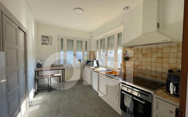 Maison à vendre    4 pièces •  Rochechouart