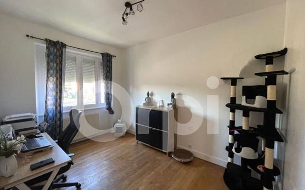 Maison à vendre    4 pièces •  Rochechouart