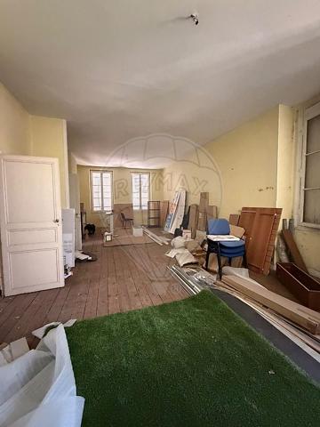 Immeuble à vendre - Saintes, Charente-Maritime - 17