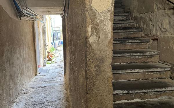 Appartement à vendre    2 pièces • 30,04 m2 Nîmes