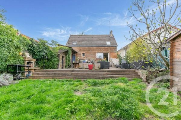 Maison à vendre  4 pièces - 100 m 2   CHAMPIGNY SUR MARNE  - 94
