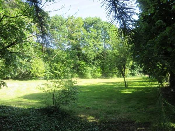 Terrain à Batir à vendre à Carhaix-Plouguer dans le Finistère (29270), ref : 29066-365152