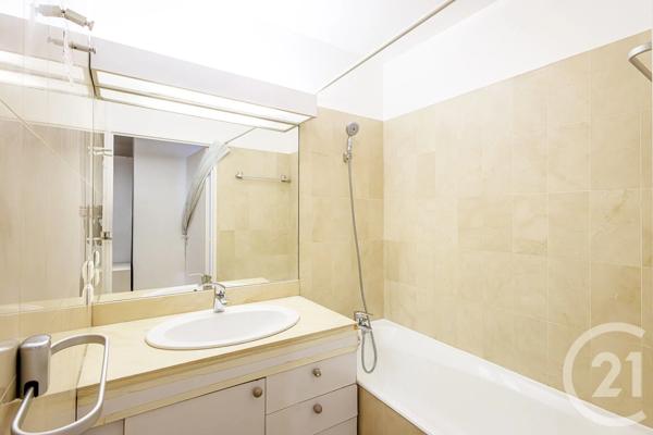 Appartement F2 à vendre  2 pièces - 51,01 m 2   PARIS  - 75005