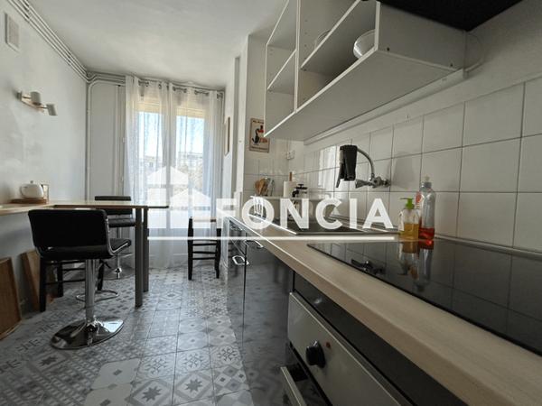 Location Appartement meublé 3 pièces 61.02 m² - 3 RUE ANDRE FELIBIEN - LE CORSAIRE La Rochelle 17000