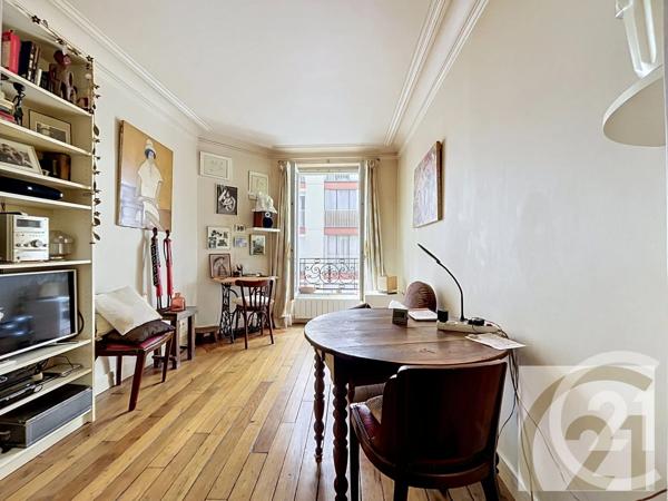 Appartement F2 à vendre  2 pièces - 35 m 2   LEVALLOIS PERRET  - 92