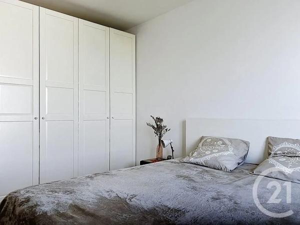 Appartement F2 à vendre  2 pièces - 35 m 2   LEVALLOIS PERRET  - 92