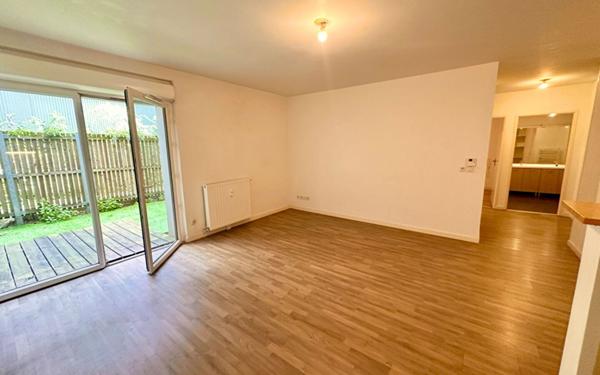Appartement à vendre    4 pièces • 80,38 m2 Bordeaux