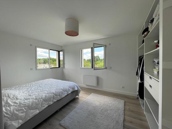 BOUGUENAIS LES COUËTS – MAISON CONTEMPORAINE D’EXCEPTION – 185 m² – 4 CHAMBRES – TERRAIN 2 400 m²
