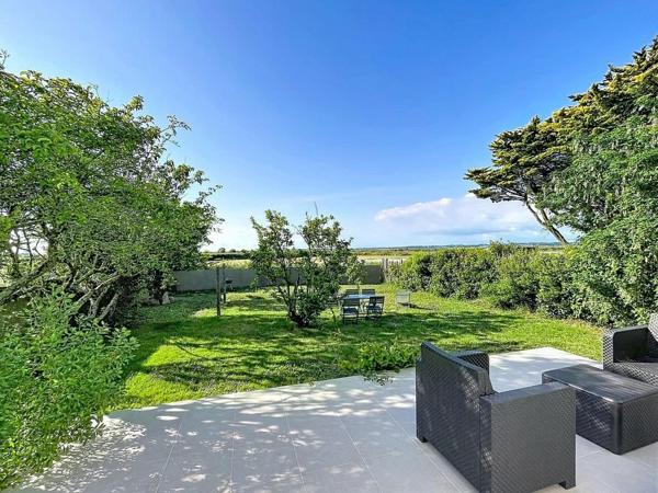 Maison rénovée avec vue exceptionnelle sur les marais salants
