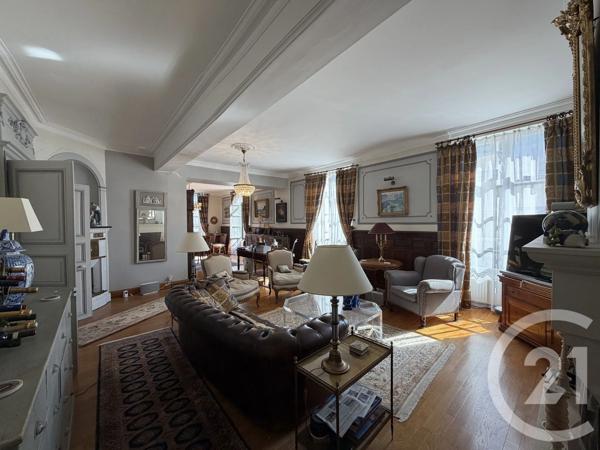 Maison à vendre  7 pièces - 258,16 m 2   CHATEAUDUN  - 28