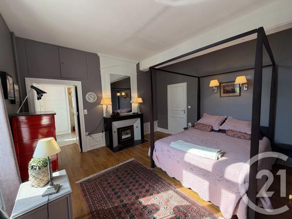 Maison à vendre  7 pièces - 258,16 m 2   CHATEAUDUN  - 28