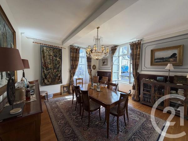 Maison à vendre  7 pièces - 258,16 m 2   CHATEAUDUN  - 28
