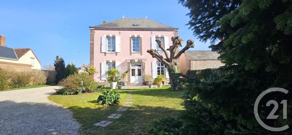Maison à vendre  7 pièces - 258,16 m 2   CHATEAUDUN  - 28