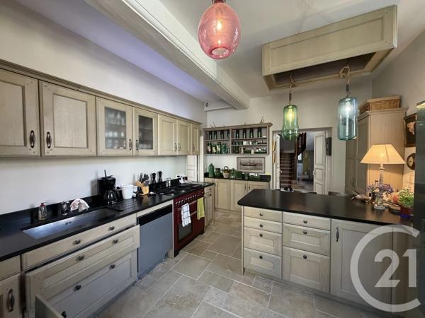 Maison à vendre  7 pièces - 258,16 m 2   CHATEAUDUN  - 28
