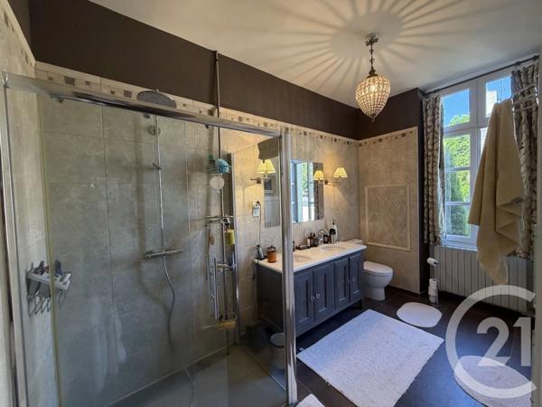 Maison à vendre  7 pièces - 258,16 m 2   CHATEAUDUN  - 28
