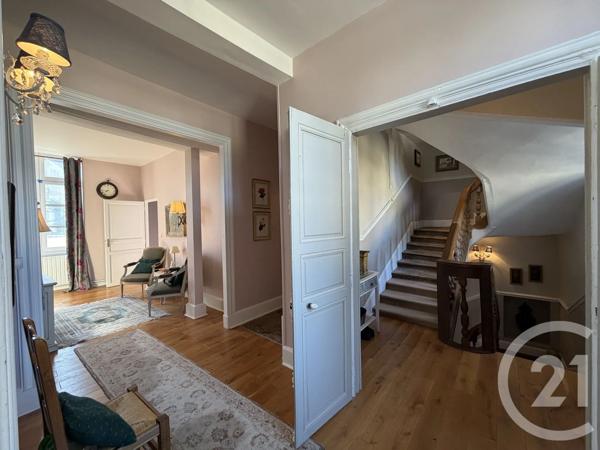 Maison à vendre  7 pièces - 258,16 m 2   CHATEAUDUN  - 28