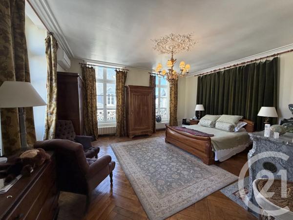 Maison à vendre  7 pièces - 258,16 m 2   CHATEAUDUN  - 28