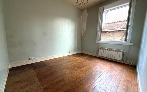 Appartement à vendre    3 pièces • 44,79 m2 Compiègne