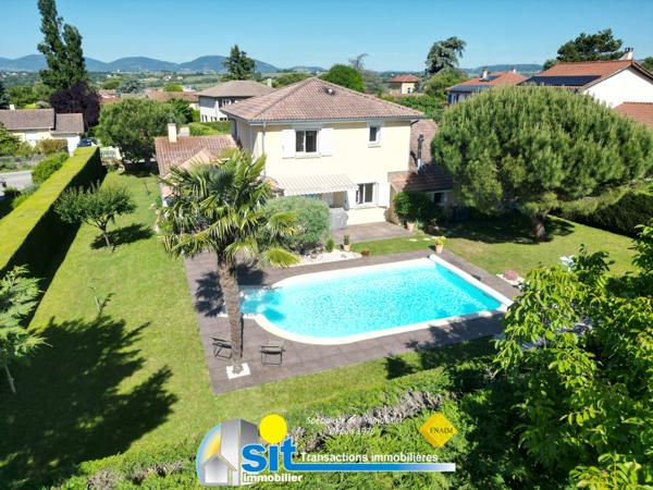 A VENDRE - VILLA - Reventin-Vaugris 6 pièce(s) 125 m²