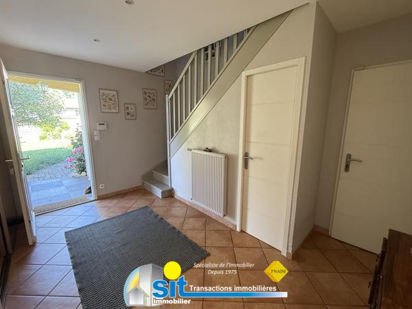 A VENDRE - VILLA - Reventin-Vaugris 6 pièce(s) 125 m²