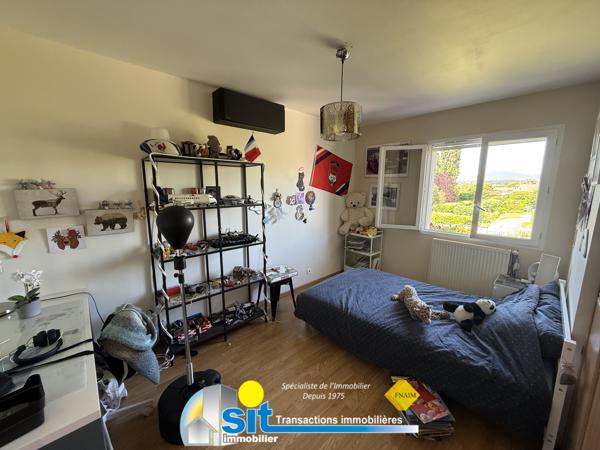 A VENDRE - VILLA - Reventin-Vaugris 6 pièce(s) 125 m²