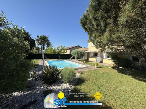 A VENDRE - VILLA - Reventin-Vaugris 6 pièce(s) 125 m²