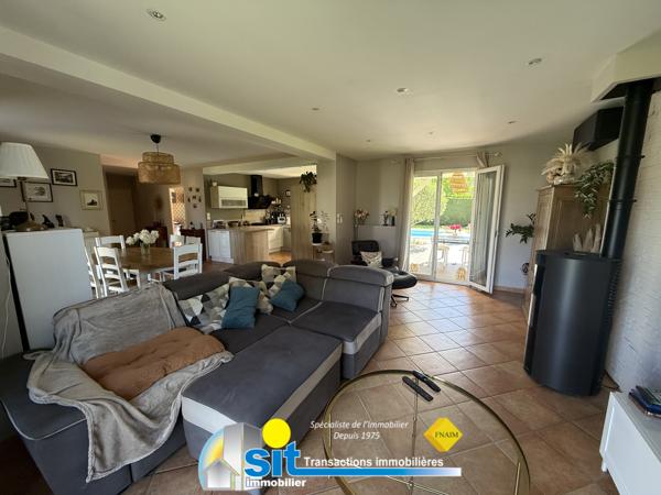 A VENDRE - VILLA - Reventin-Vaugris 6 pièce(s) 125 m²