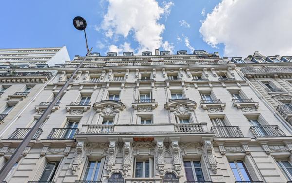 Appartement à vendre    4 pièces • 91 m2 Paris 19