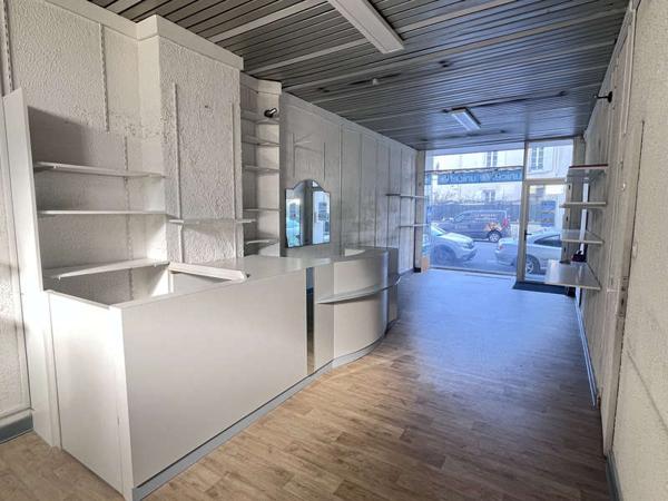 LA ROCHE SUR YON / Vente Local professionnel 36 m²
