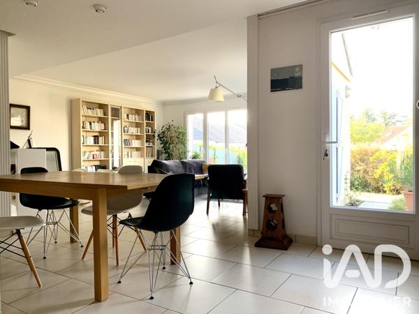 Maison à vendre 5 pièces 137 m² Saint-Pryvé-Saint-Mesmin