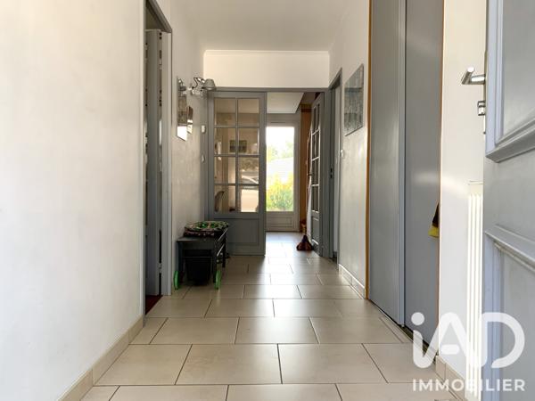 Maison à vendre 5 pièces 137 m² Saint-Pryvé-Saint-Mesmin