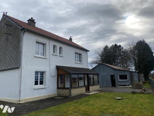 Maison d'habitation avec dépendances