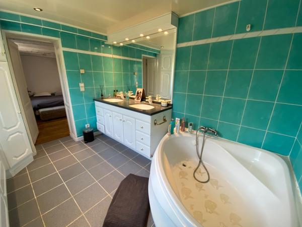 🏡 À vendre – Authentique longère de charme à Voivres-les-le-Mans – Proximité Le Mans, autoroute & circuit