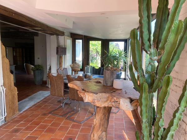 🏡 À vendre – Authentique longère de charme à Voivres-les-le-Mans – Proximité Le Mans, autoroute & circuit