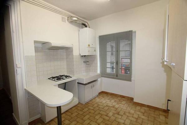 Appartement 2 pièces                                        - 44000 Nantes - Centre ville Réf : 12039