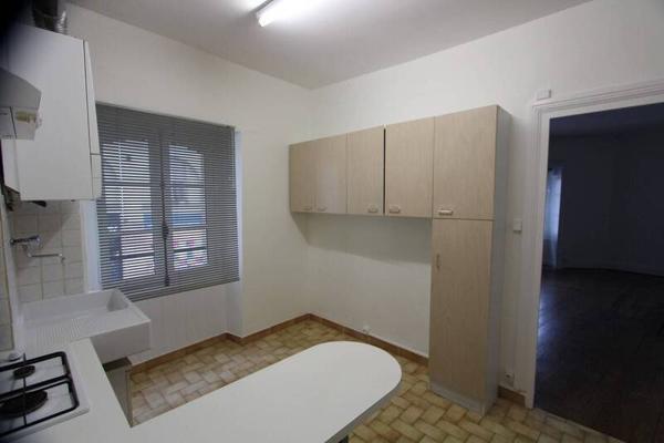Appartement 2 pièces                                        - 44000 Nantes - Centre ville Réf : 12039
