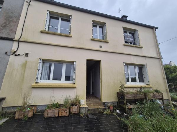 Maison des années 70 à Lesneven , Lesneven