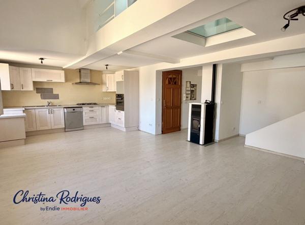 LORGUES APPARTEMENT T4 EN DUPLEX
