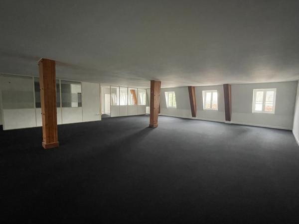 Bureaux en hyper centre ville de Rouen avec places de parking