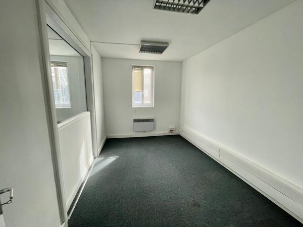 Bureaux en hyper centre ville de Rouen avec places de parking
