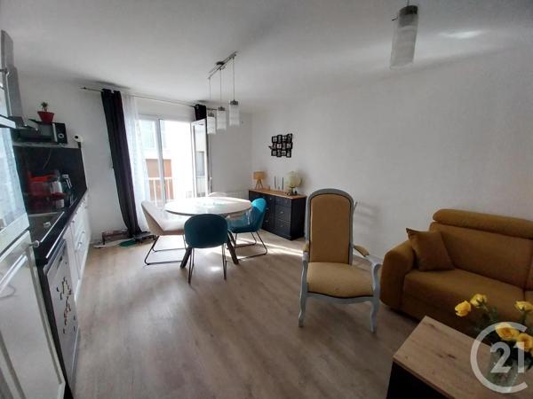 Appartement F2 à vendre  2 pièces - 40,77 m 2   GRANVILLE  - 50