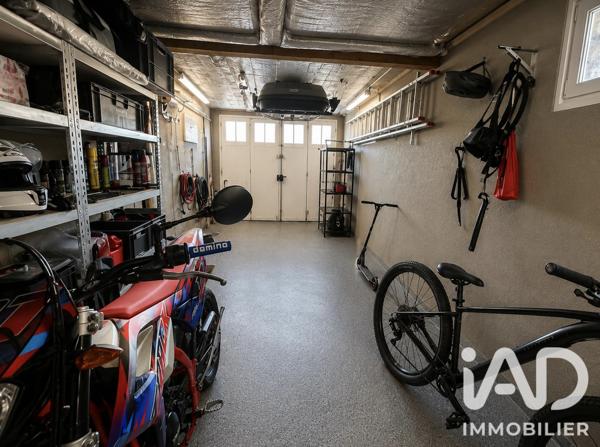 Maison à vendre 5 pièces 100 m² Villeneuve-sur-Yonne