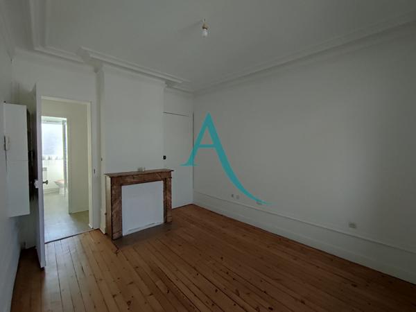 L'Adresse vous propose un appartement T2 dans le secteur de l'Université.