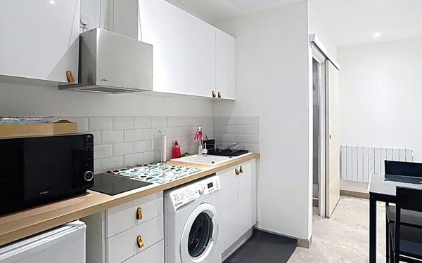 Appartement à vendre    1 pièce • 25 m2 Aix-les-Bains