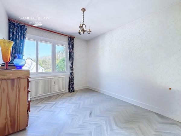 Environnement agréable, boisé, au calme, promenade.