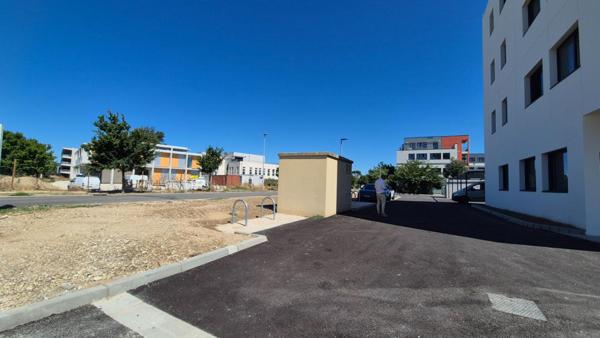 Bureau ou local professionnel  AGROPARC Montfavet 1 pièce(s) 44.50 m2